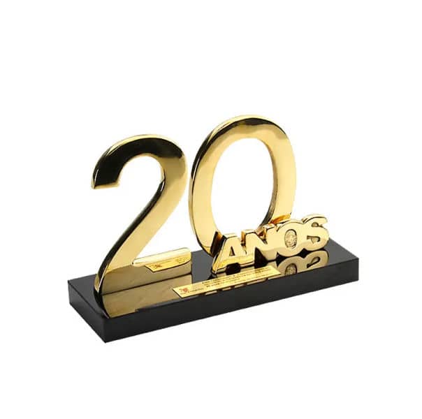 Troféu 20 anos personalizados